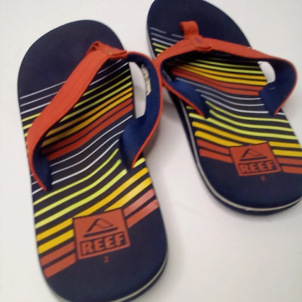 Reef Flip Flops Boys 2 Kids Rainbow Colorful Pre-owned